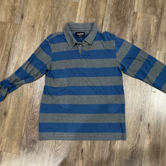 Active USA Gray and Blue Shirt - Picture 1 of 2